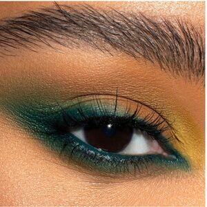Natasha Denona Macro Tech Eyeliner Crayon “Willow”